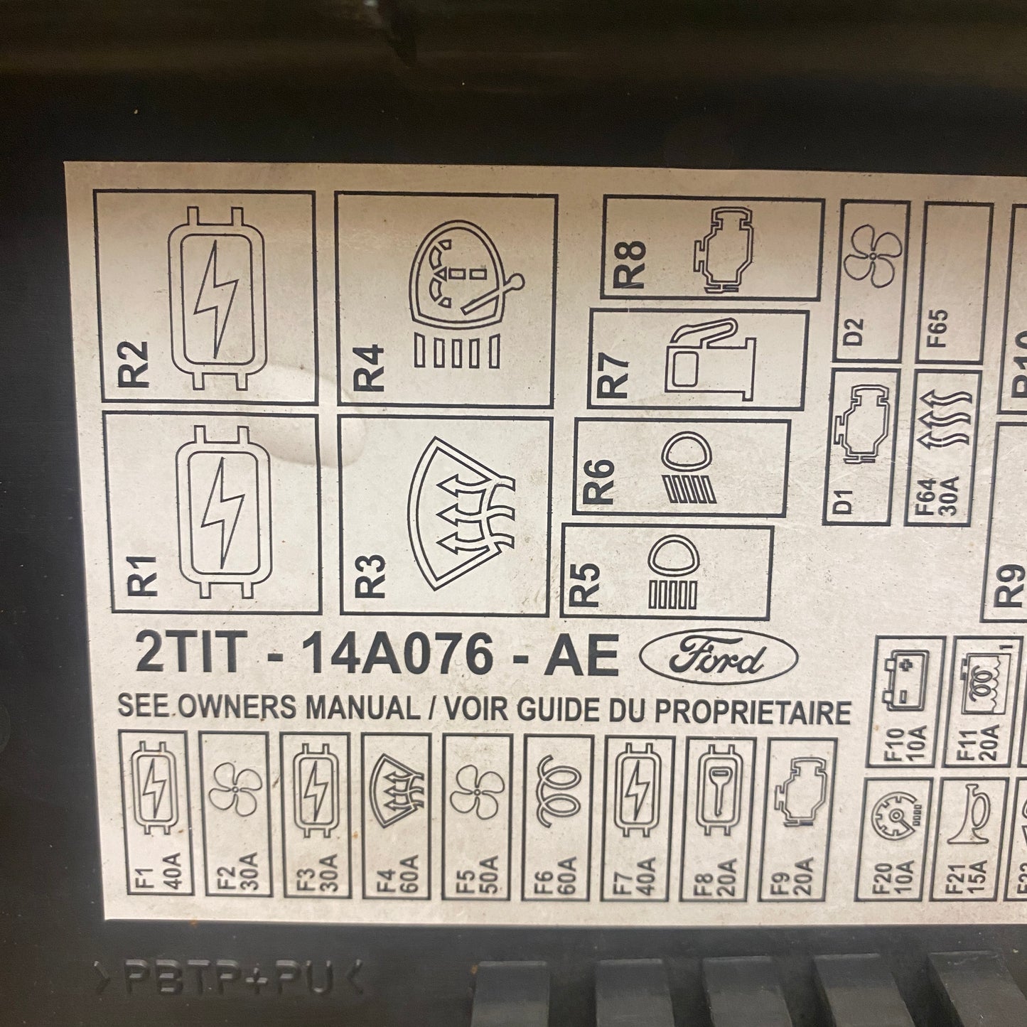 Ford Transit Connect Sigorta Kutu Kapağı 2TIT-14A076-AE