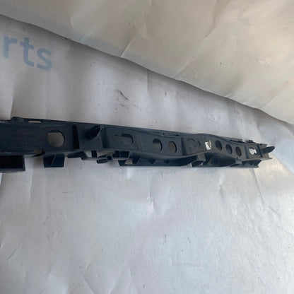 Ford Transit Courier Ön tampon Braketi ET76-A13221