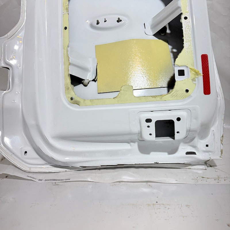 Ford Transit Courier Sağ Bagaj Kapağı 14-24 Beyaz En Uygun Oto Parça