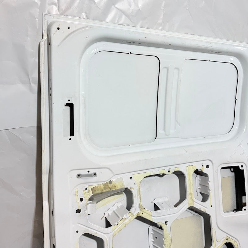 Ford Transit Custom Sağ Sürgülü Kapı Camsız En Uygun Oto Parça
