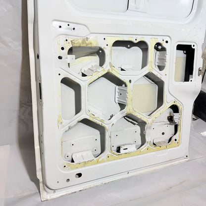 Ford Transit Custom Sağ Sürgülü Kapı Camsız En Uygun Oto Parça