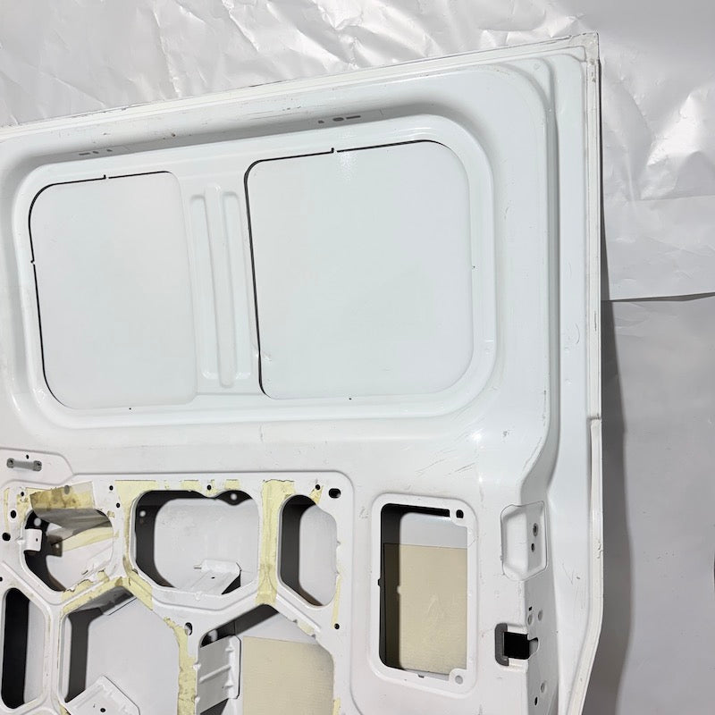 Ford Transit Custom Sağ Sürgülü Kapı Camsız En Uygun Oto Parça