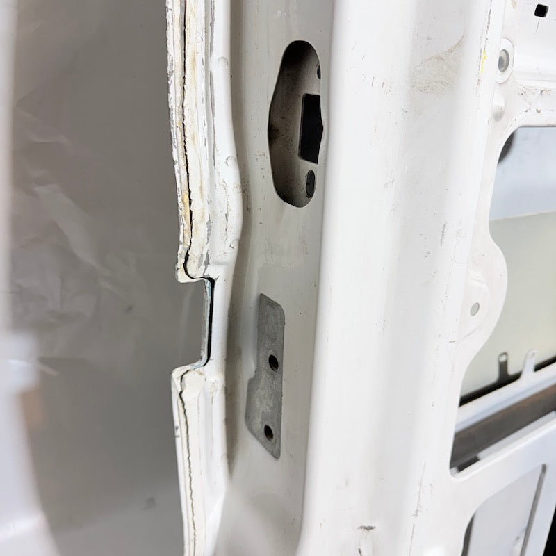 Ford Transit MK8 Çift Kabin Sağ Arka Kapı 13-21 En Uygun Oto Parça