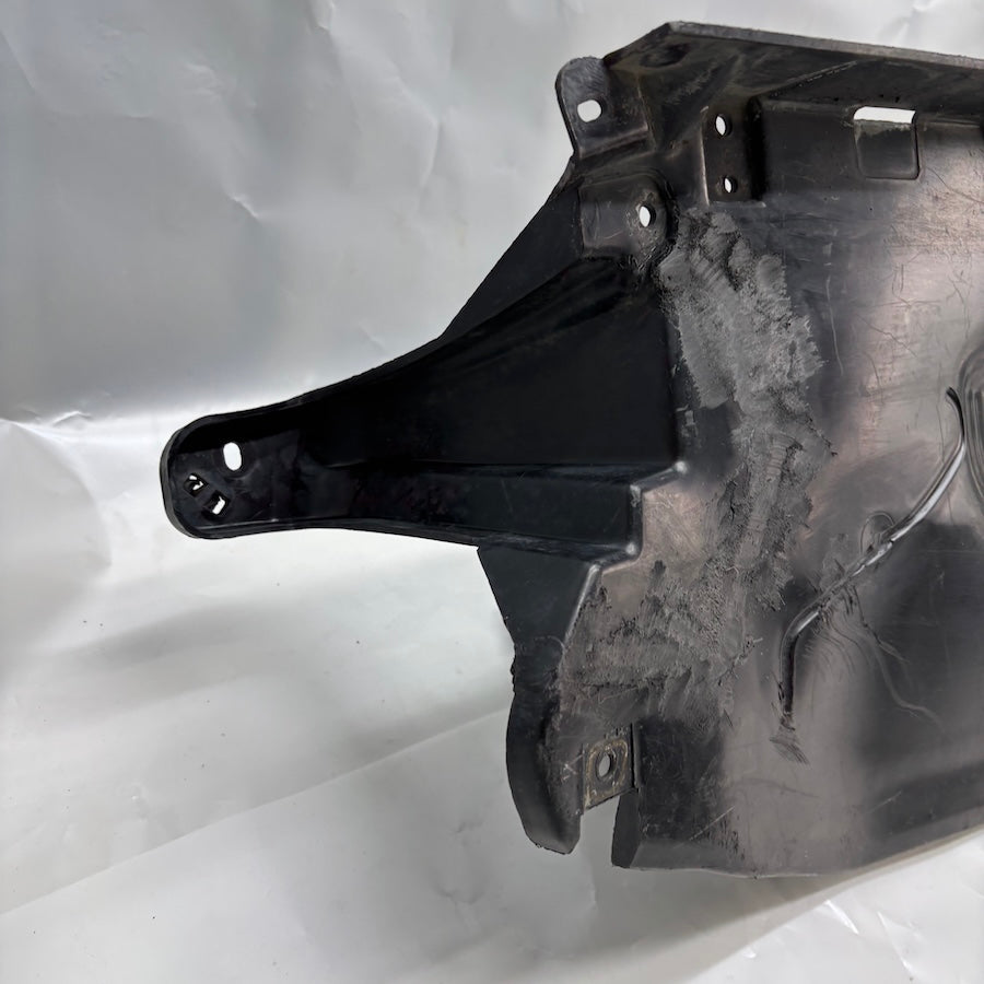 Ford Transit MK8 Radyatör Alt Deflektörü Koruma BK31-V001A06