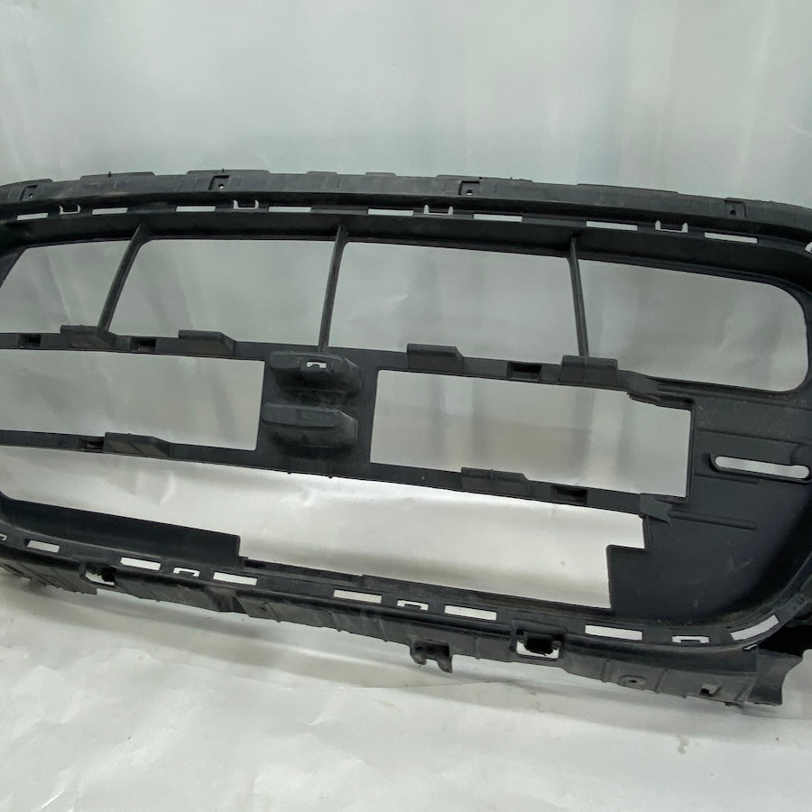 Ford Transit Ön Tampon Montaj Braketi BK31-17E778-AFW