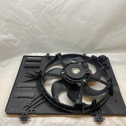 Ford Transit Tourneo Courier Radyatör Soğutma Fanı JT768C607DB En Uygun Oto Parça