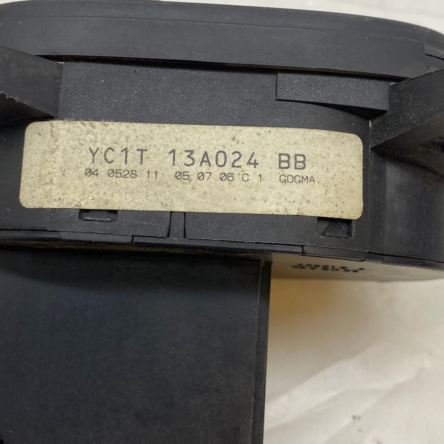 Ford Transit V184 Far Anahtarı YC1T13A024BB Orijinal Çıkma 2004-2010