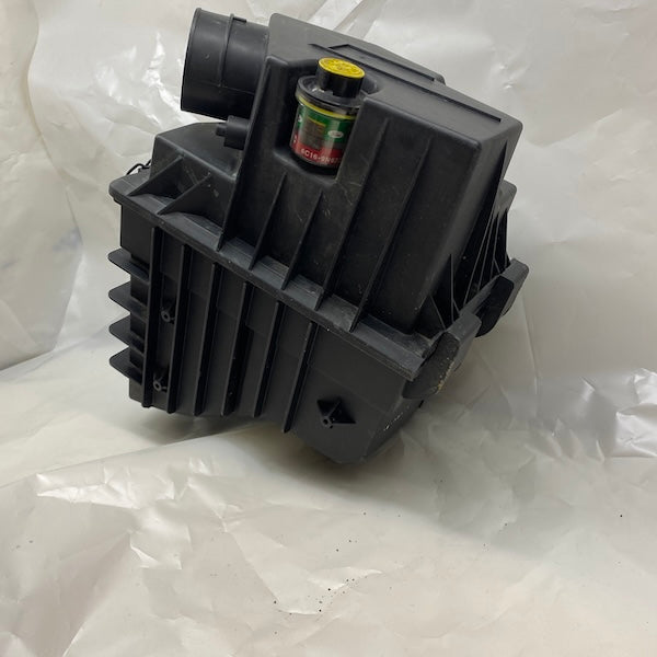 Ford Transit V184 Hava Filtre Kutusu 3C16-9600AA