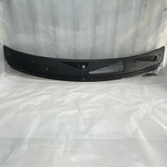 Ford Transit V184 Ön Cam Izgarası VC15-V01915