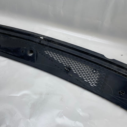 Ford Transit V184 Ön Cam Izgarası VC15-V01915