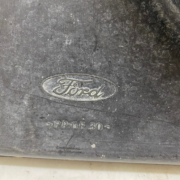 Ford Transit V184 Radyatör Fan Davlumbazı 4C168146AA En Uygun Oto Parça