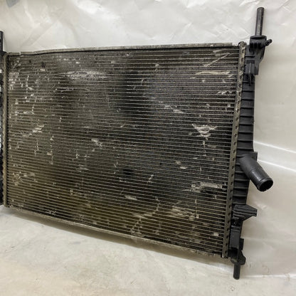 Ford Transit V347 2.4/2.2 Motor Su Radyatörü 7C11-8005-AB En Uygun Oto Parça