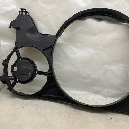 Ford Transit V347 Radyatör Fan Davlumbazı GV6P-3B437-LA En Uygun Oto Parça