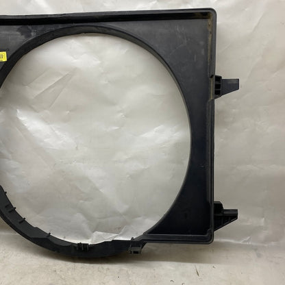 Ford Transit V347 Radyatör Fan Davlumbazı GV6P-3B437-LA En Uygun Oto Parça