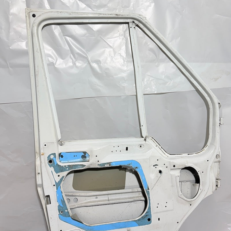 Ford Transit V347 Sol Ön Kapı 06-13 Beyaz En Uygun Oto Parça