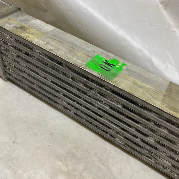 Ford Transit V347 Turbo Soğutucu Radyatörü Orijinal Çıkma En Uygun Oto Parça