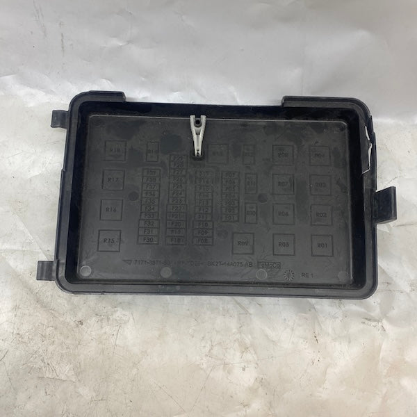 Ford Transit V362 Sigorta Kutusu Üst Kapağı En Uygun Oto Parça