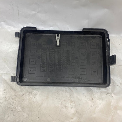 Ford Transit V362 Sigorta Kutusu Üst Kapağı En Uygun Oto Parça