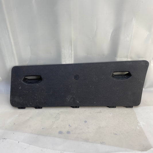 Ford Transit V362 V363 Ön Sağ Basamak Kapağı Kriko Kapağı BK21-V11660