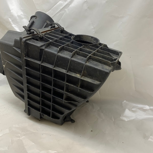 Ford Transit V363 2.2 TDCI Hava Filtre Kutusu BK31-9600-BE