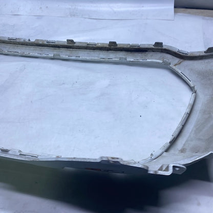 Ford Transit V363 Ön Tampon Üst Panjur Çerçevesi En Uygun Oto Parça