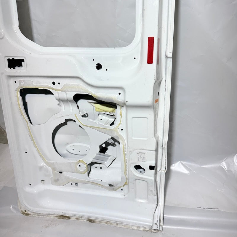 Ford Transit V363 Sağ Bagaj Kapağı Camlı Orta Yüksek En Uygun Oto Parça