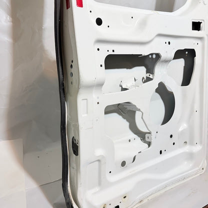 Ford Transit V363 Sol Bagaj Kapağı Camlı Orta Yüksek En Uygun Oto Parça