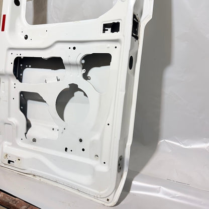 Ford Transit V363 Sol Bagaj Kapağı Camlı Orta Yüksek En Uygun Oto Parça