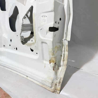 Ford Transit V363 Yüksek Tavan Sağ Bagaj Kapağı En Uygun Oto Parça