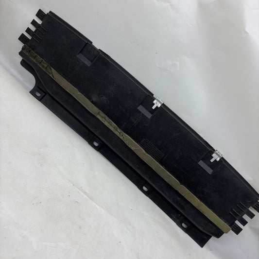Ford Connect Radyatör Alt Deflektör 9T16-8B407-A