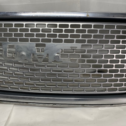 GMC Yukon Denali Ön Panjur 22936420 Orijinal Çıkma En Uygun Oto Parça
