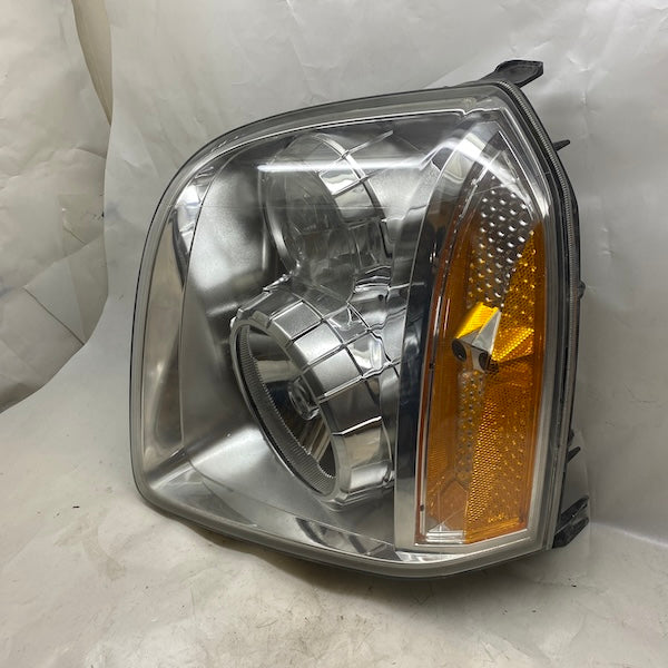 GMC Yukon Sol Far 07-14 En Uygun Oto Parça