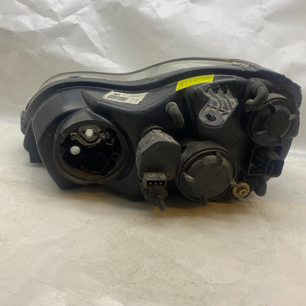 Geely Echo CX Sağ Far (Alt Ayağı Kırık) En Uygun Oto Parça