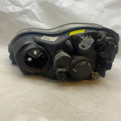 Geely Echo CX Sağ Far (Alt Ayağı Kırık) En Uygun Oto Parça