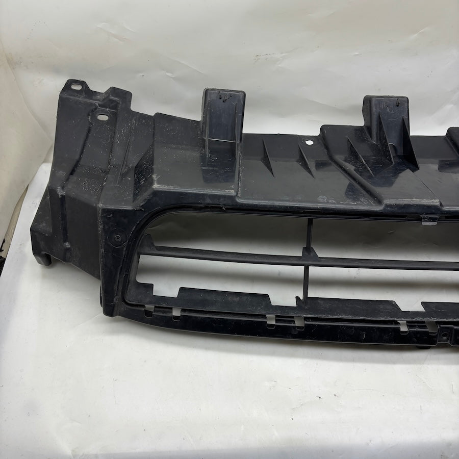 Honda C-RV Ön Tampon Orta Izgara 08P02-SWA0000