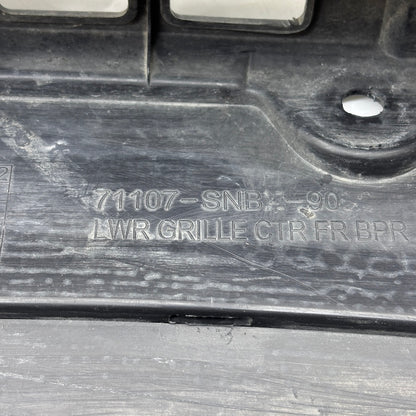 Honda Civic Ön Tampon Izgarası 71107-SNB70
