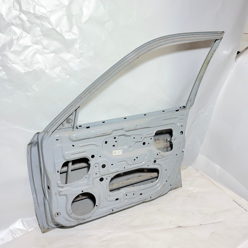 Hyundai Admire Sağ Ön Kapı 01-06 En Uygun Oto Parça