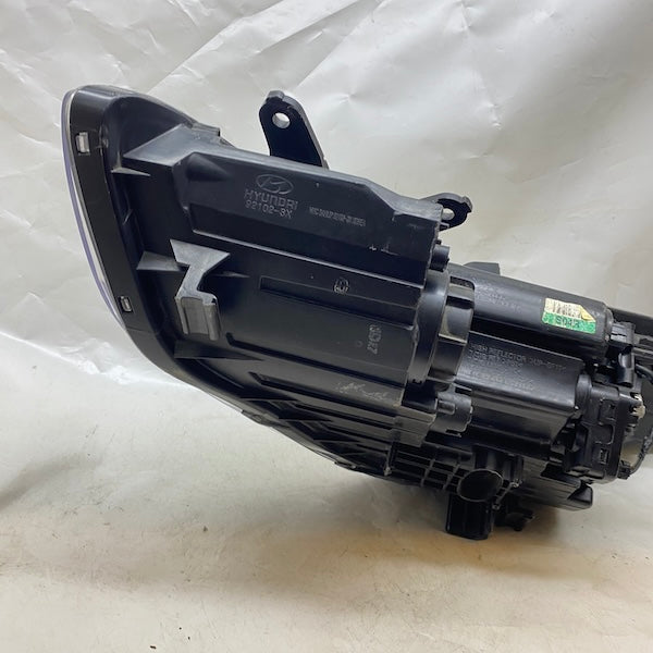 Hyundai Elantra Sağ Far Halojen 11-13 92102-3X Orijinal Çıkma En Uygun Oto Parça