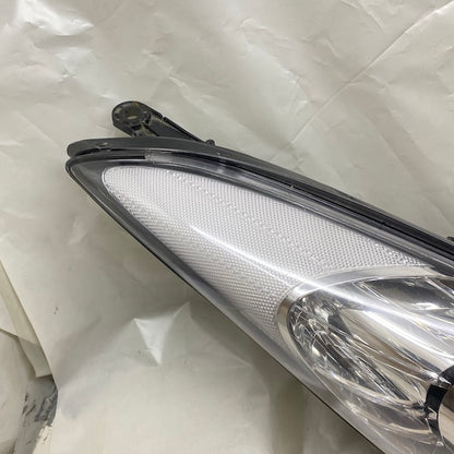 Hyundai Elantra Sağ Far Halojen 11-13 92102-3X Orijinal Çıkma En Uygun Oto Parça