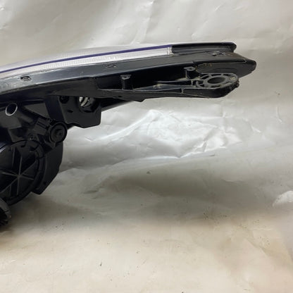 Hyundai Elantra Sağ Far Halojen 11-13 92102-3X Orijinal Çıkma En Uygun Oto Parça