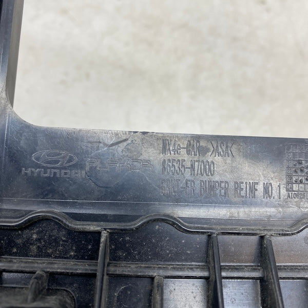 Hyundai Tucson MK4 Ön Tampon Takviye Bağlantı Braketi 86535N7000 En Uygun Oto Parça