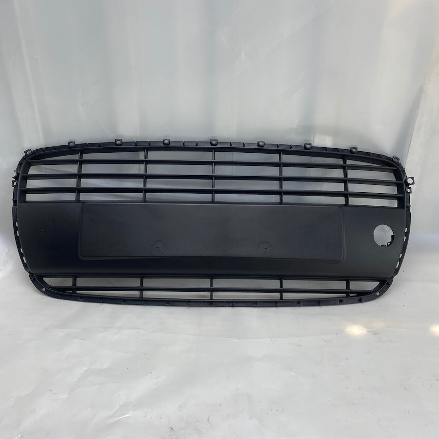 Hyundai i10 Ön Tampon Orta Izgara 86522-0X000 - En Uygun Oto Parça