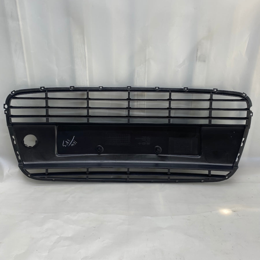 Hyundai i10 Ön Tampon Orta Izgara 86522-0X000 - En Uygun Oto Parça