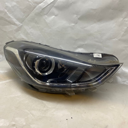 Hyundai i10 Sağ Far 92101-K7100 En Uygun Oto Parça