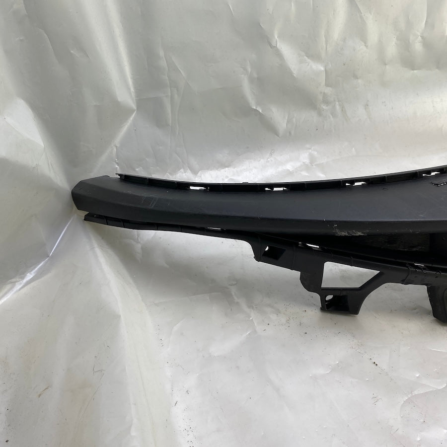 Ön tampon alt spoiler – Hyundai i20 için çıkma orijinal parça, 86512-Q0000 kodlu.