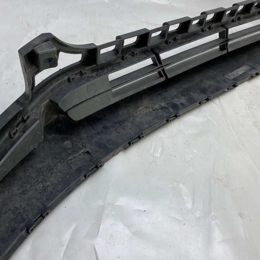 Hyundai i20 Ön Tampon Alt Spoiler 86512-Q0000 Orijinal Çıkma 2020-2024
