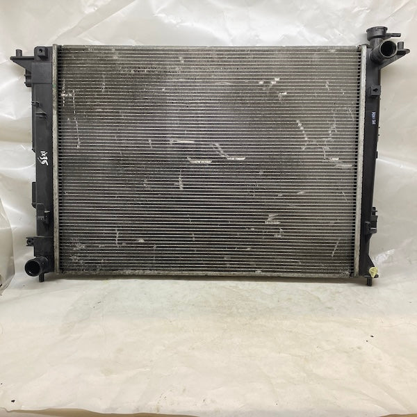 Hyundai ix35 Manuel Motor Su Radyatörü Orijinal Çıkma En Uygun Oto Parça