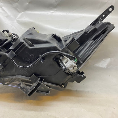 Impreza DBA-GT6 Sağ Far 19-29 84913FL381 Orijinal Çıkma En Uygun Oto Parça