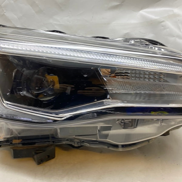 Impreza DBA-GT6 Sağ Far 19-29 84913FL381 Orijinal Çıkma En Uygun Oto Parça