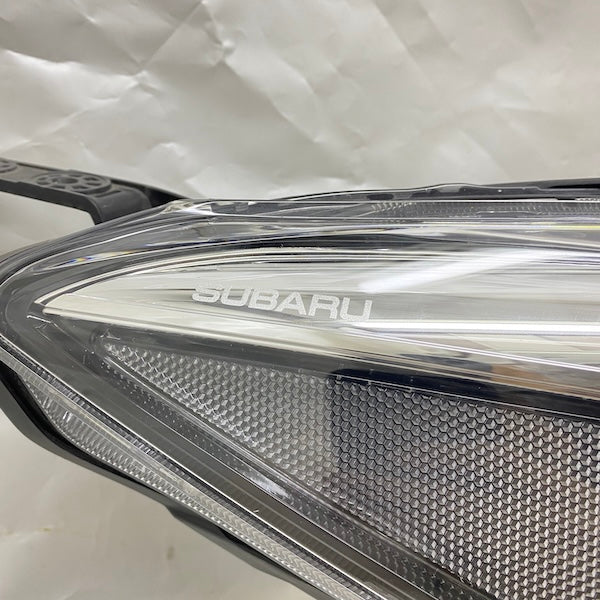 Impreza DBA-GT6 Sağ Far 19-29 84913FL381 Orijinal Çıkma En Uygun Oto Parça